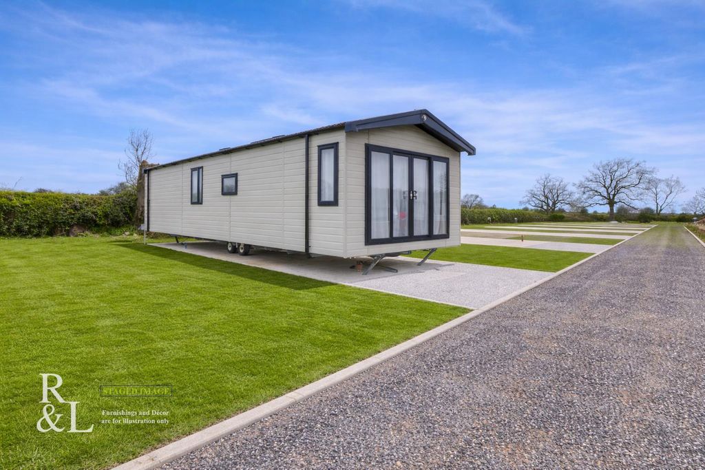 Property photo 1 of 21 Newforest1 Stage  (2).Jpg