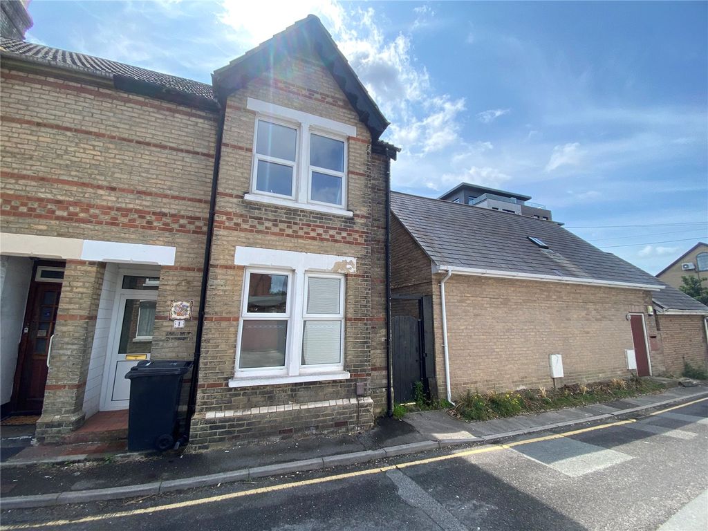 Property photo 1 of 11 Picture No. 01