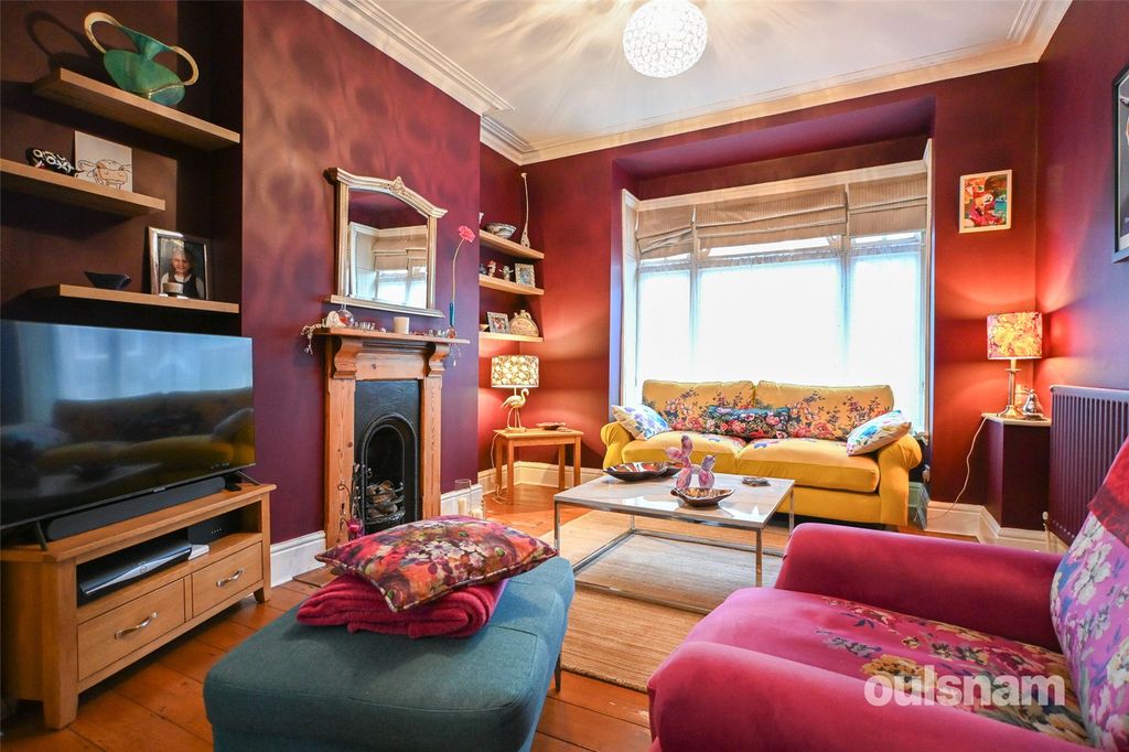 Property photo 3 of 30 Picture No. 32