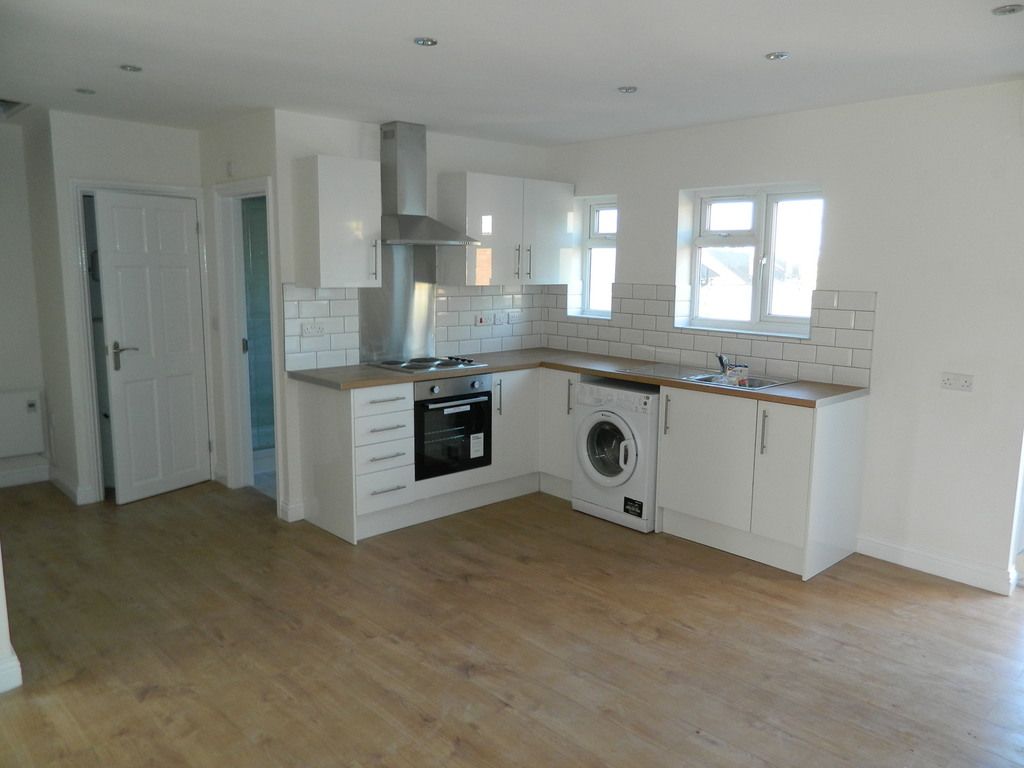 Property photo 1 of 6 Brand New Kitchenette With Appliances
