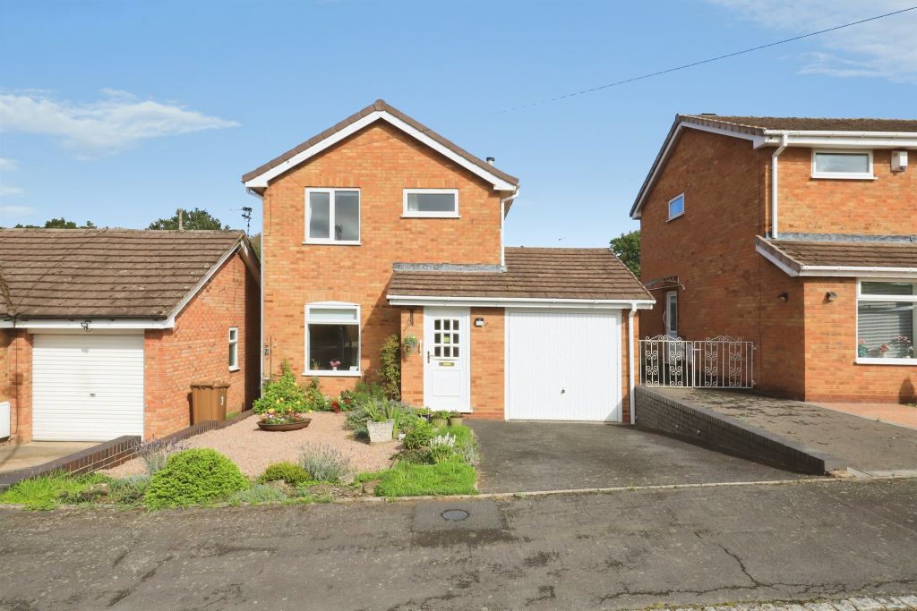 Property photo 1 of 18