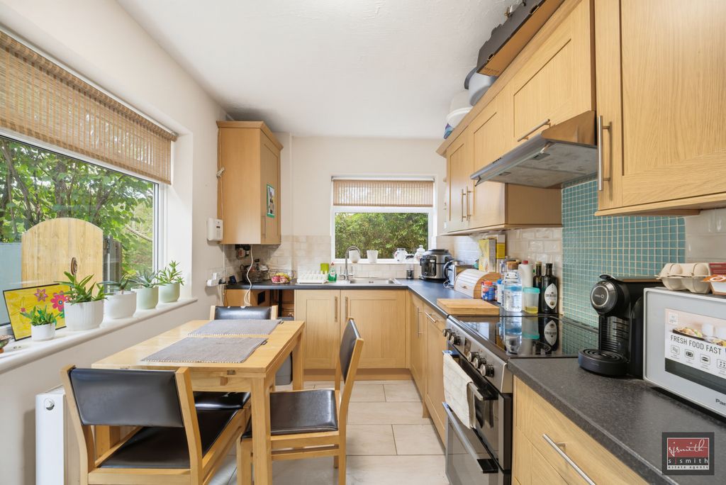 Property photo 2 of 11 Dsc08767