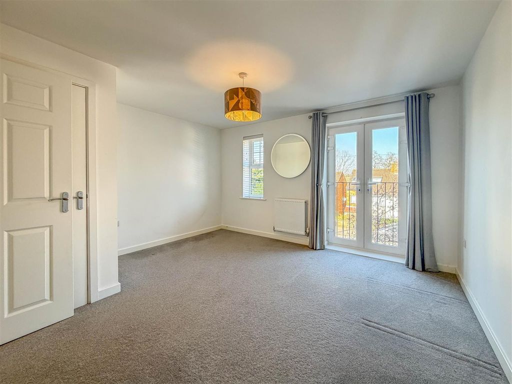 Property photo 2 of 26 Image00027.Jpg