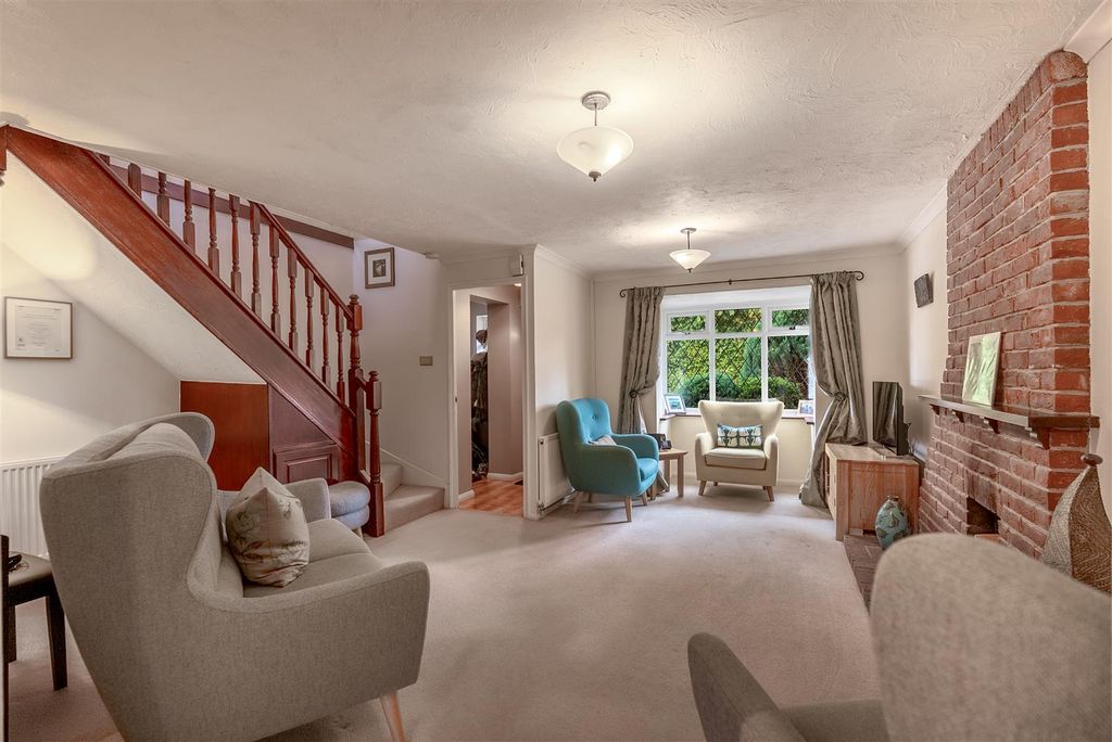 Property photo 2 of 30 Inkerpole Place-6.Jpg