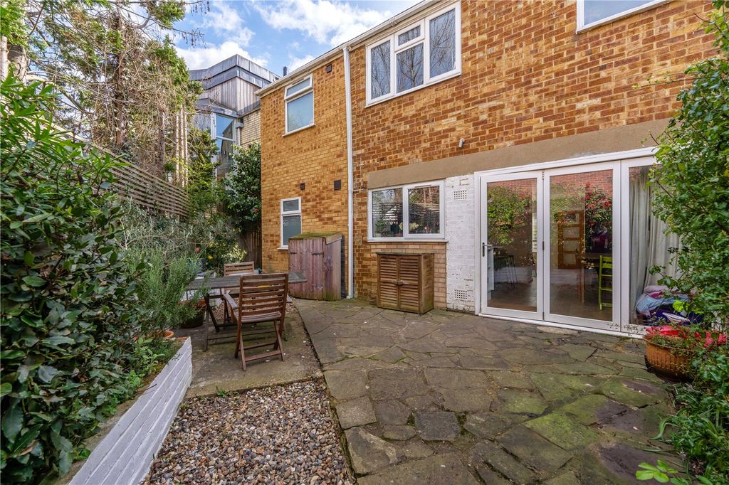 Property photo 3 of 13 Picture No. 37