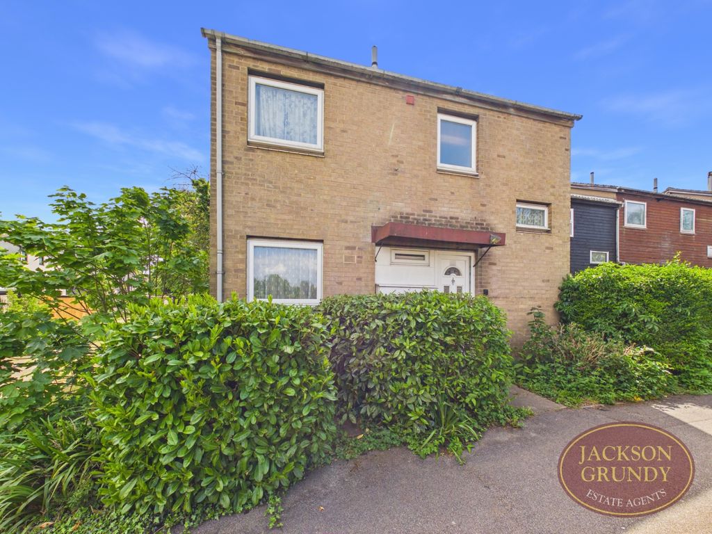 Property photo 1 of 16 North Holme Court