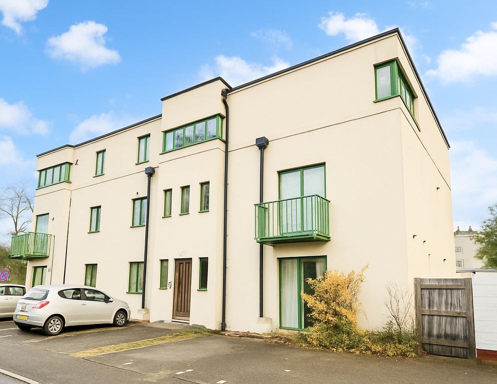 Property photo 1 of 11 02414C5E-6D16-4E02-A9Fa-5Cae388D2C4A Copy.Jpg