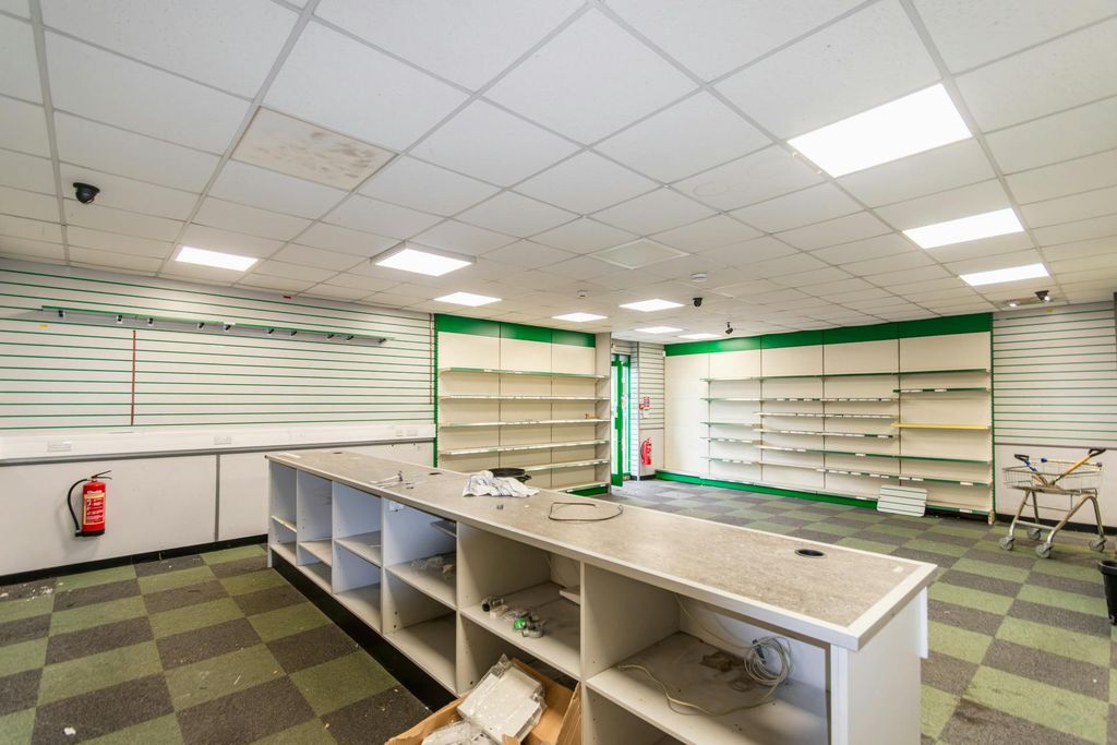 Property photo 2 of 6 7.Jpg