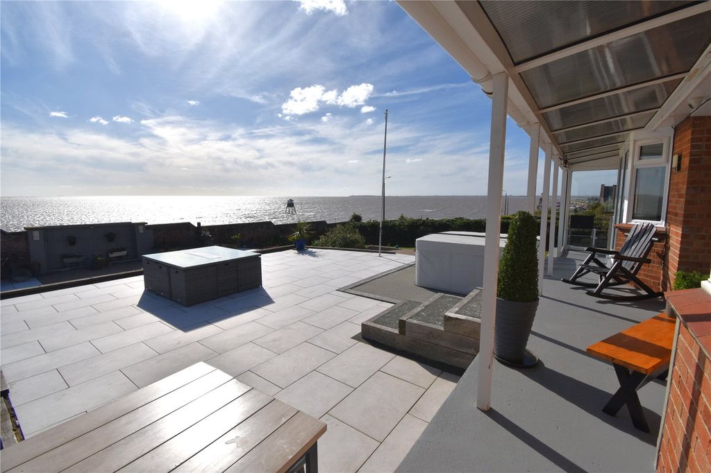 Property photo 2 of 23 Picture 2