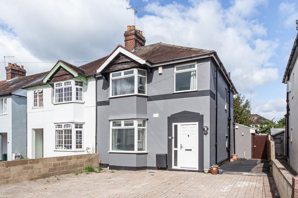 Property photo 1 of 12 External