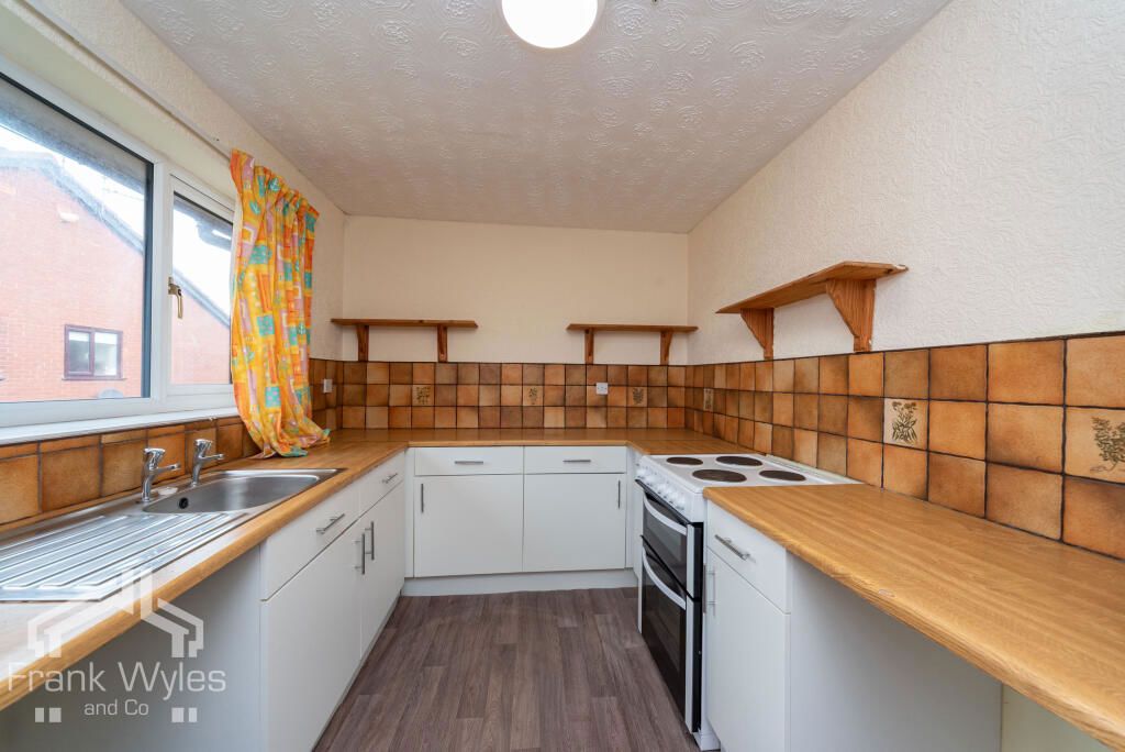 Property photo 3 of 6