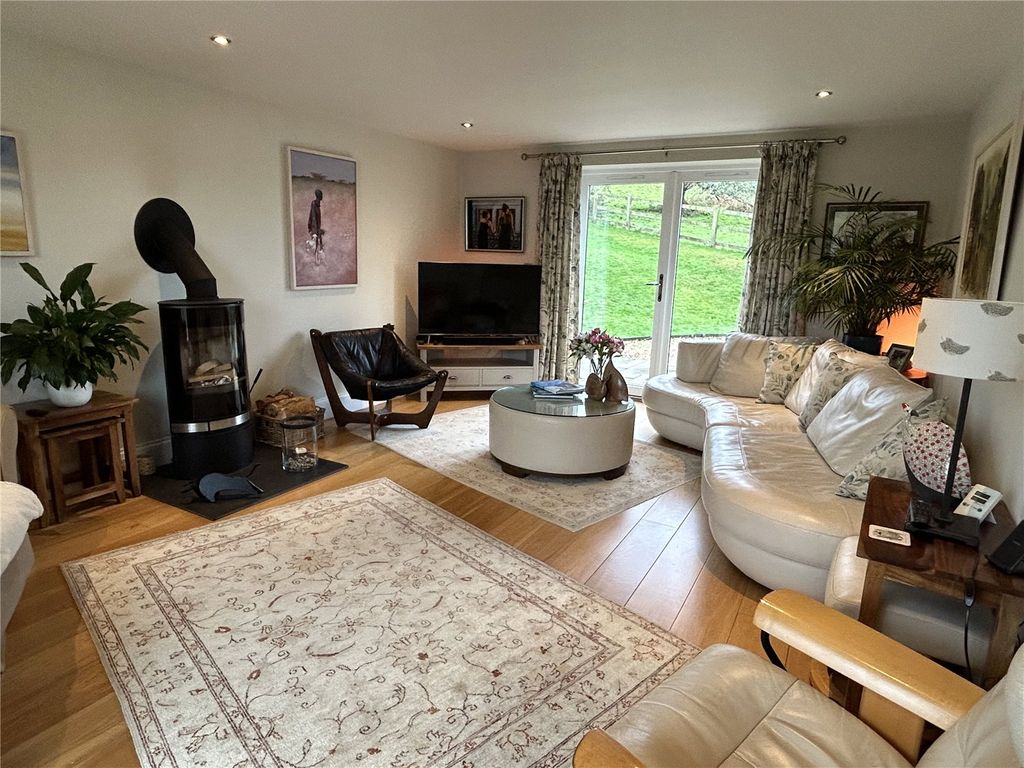 Property photo 3 of 22 Picture No. 59