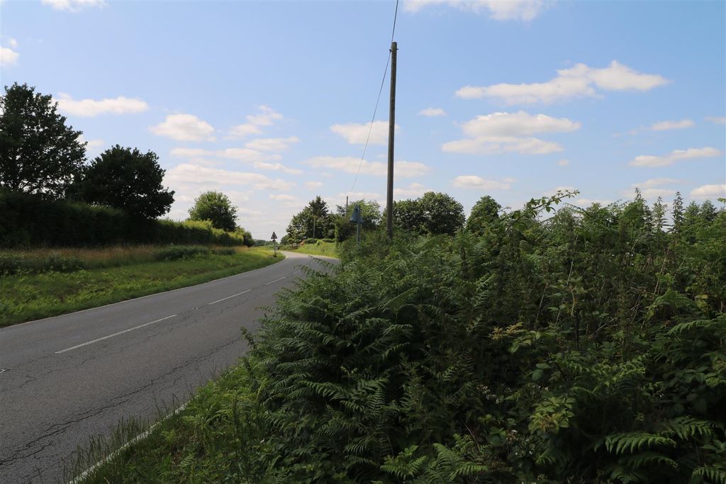 Property photo 2 of 16 Img_3589.Jpg
