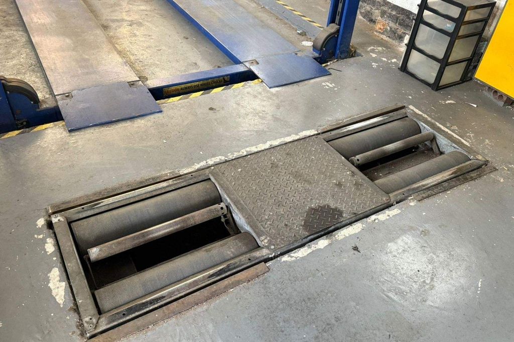 Property photo 2 of 7