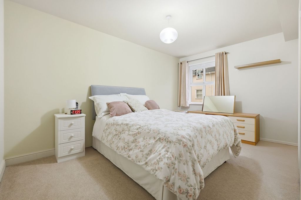 Additional image 12 of 3 bed property for saleStock Road, Priory Place CM12