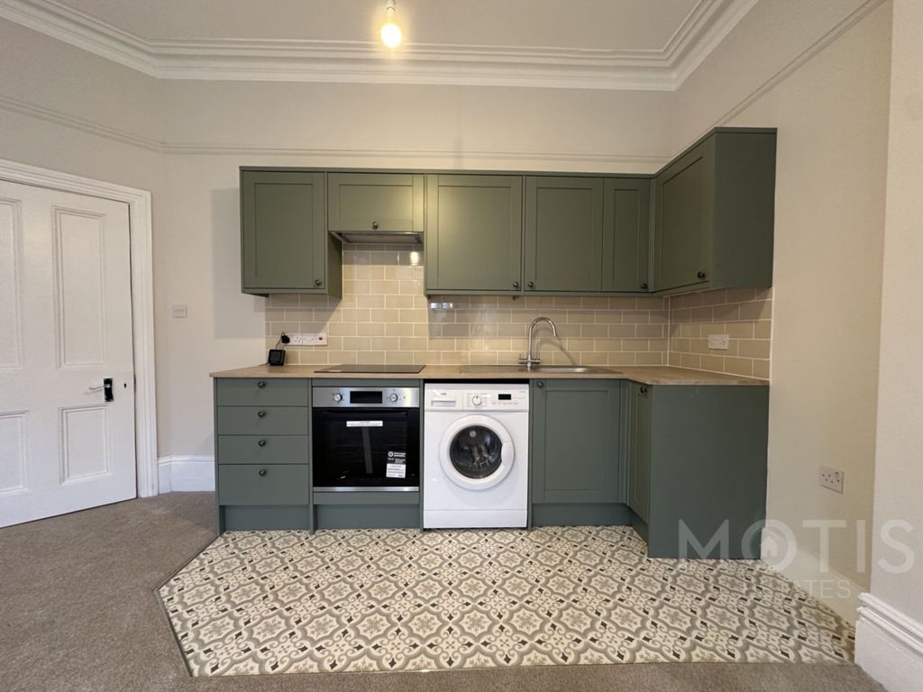 Property photo 2 of 8 Photo 13