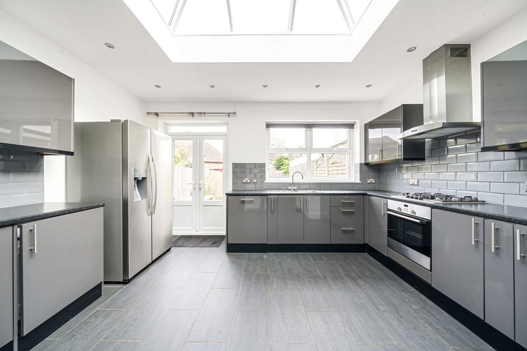 Property photo 2 of 16 1117693 (4)