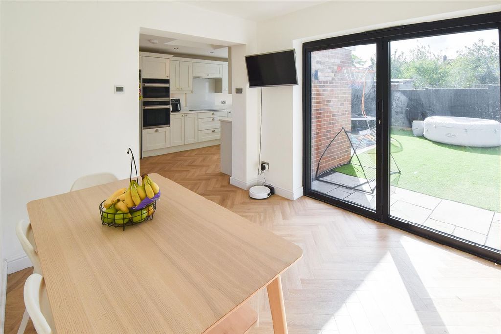 Property photo 2 of 23 Dsc_0021.Jpg