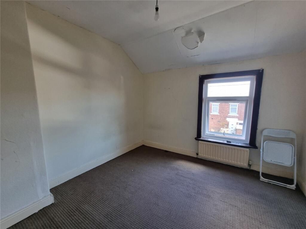 Property photo 3 of 5