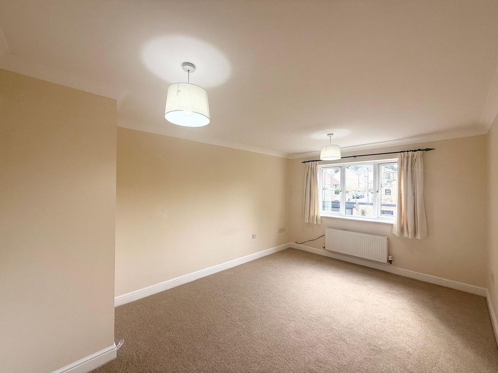 Property photo 3 of 9 Picture No. 07