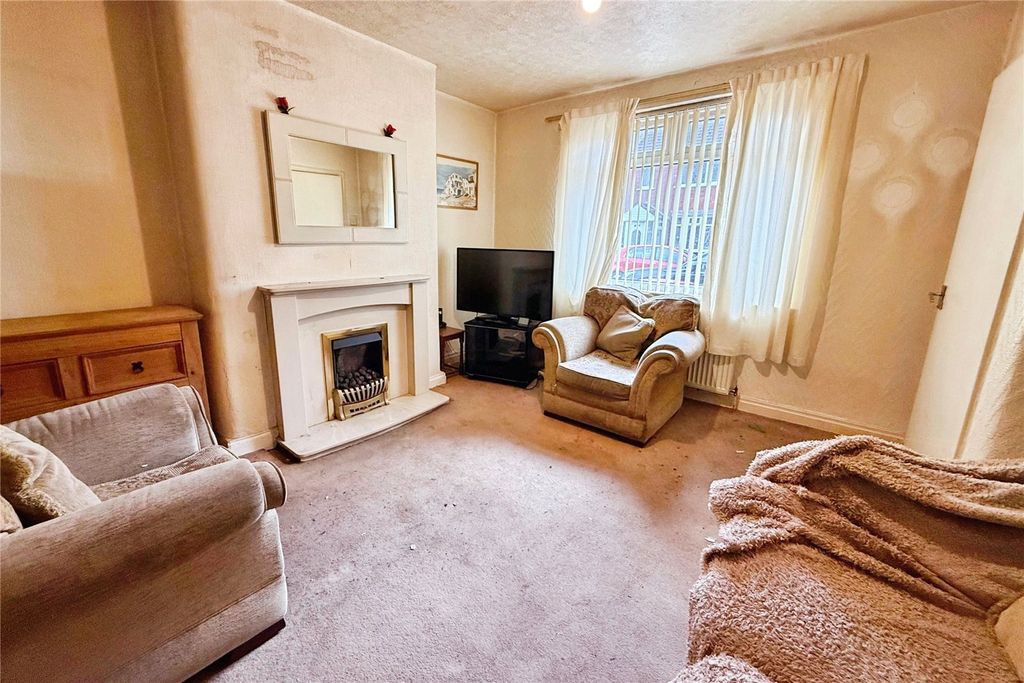 Property photo 2 of 10 Picture No. 06