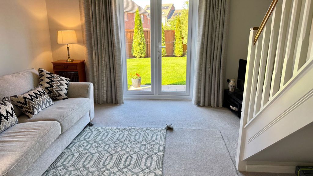 Property photo 3 of 14