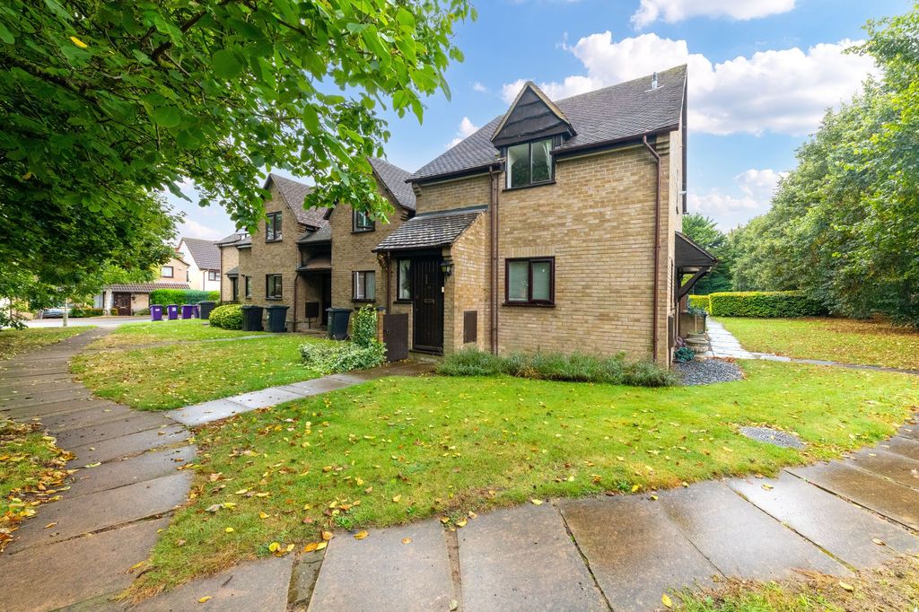 Property photo 1 of 9