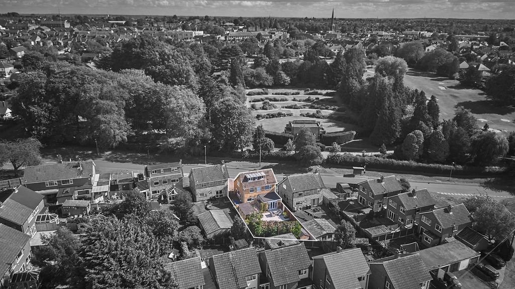 Property photo 2 of 25 Wetsray Dr Hk.Jpg