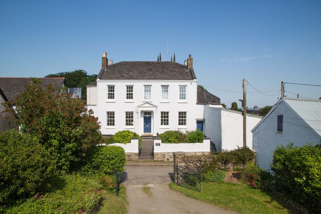 Property photo 1 of 34 5041151