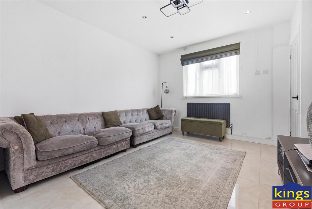 Property photo 3 of 17 9_Img_0172.Jpg