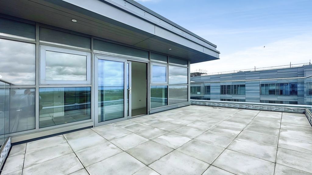 Additional image 10 of 2 bed penthouse to rent808 Armstrong House, Fletton Quays, Peterborough PE2