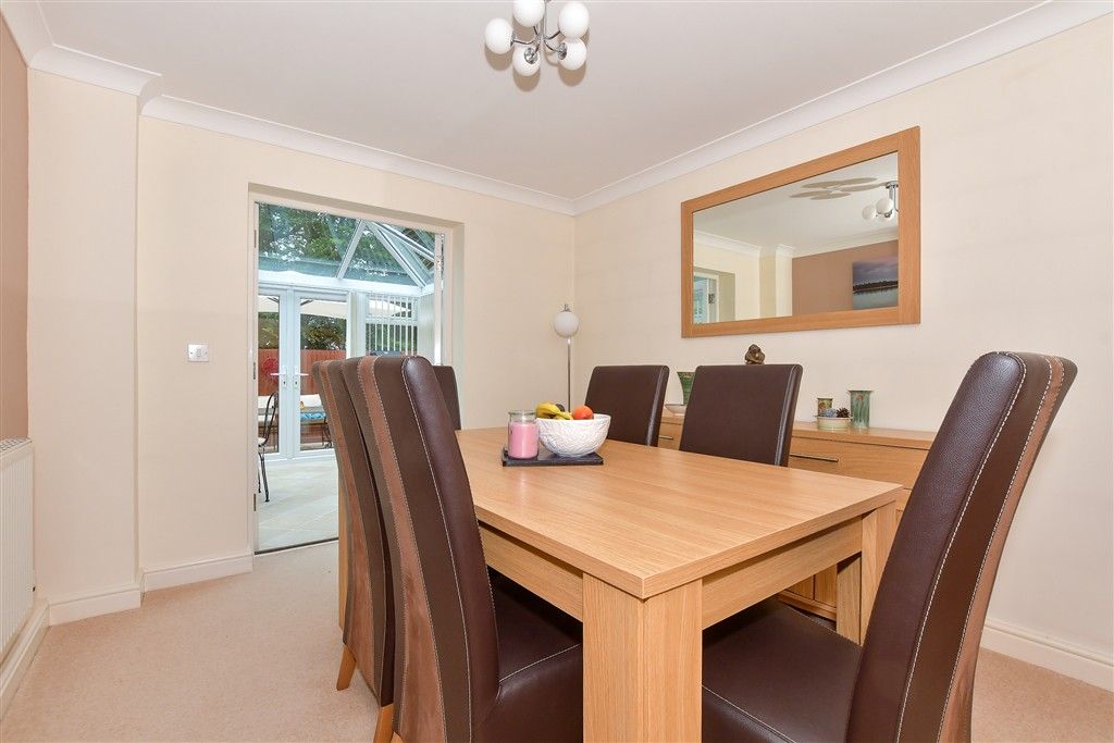 Property photo 3 of 14 Dining Room