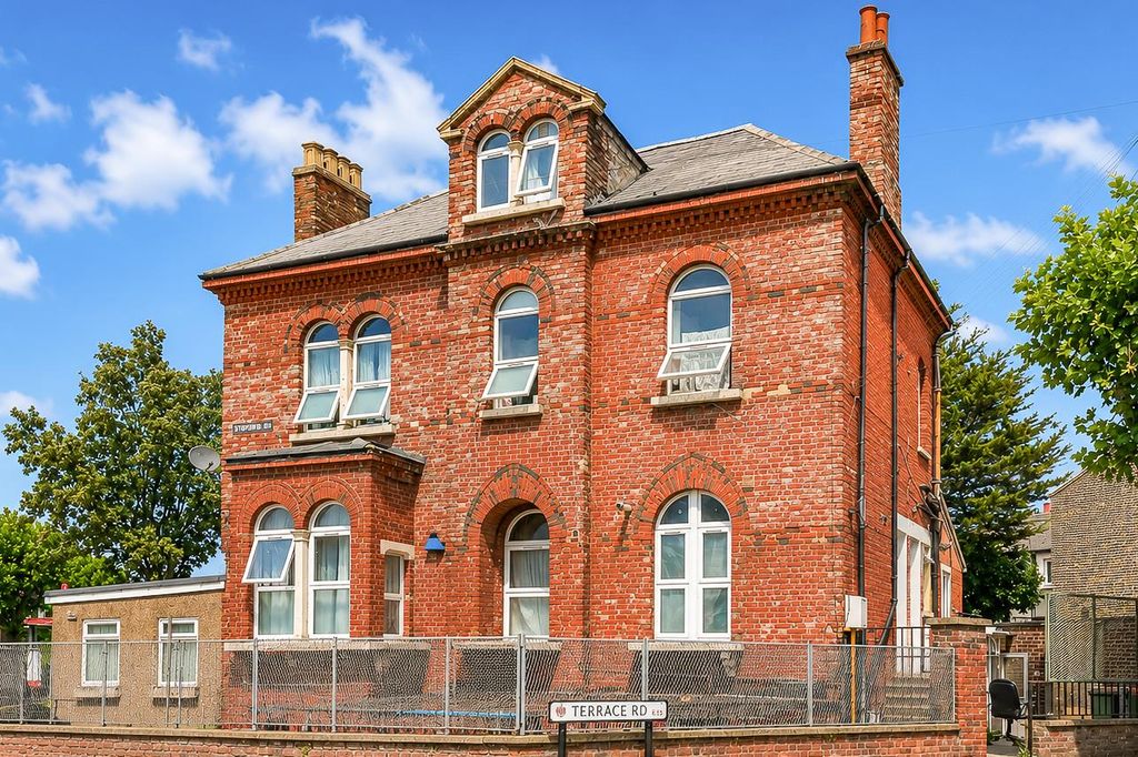 Property photo 1 of 10 1.Jpg