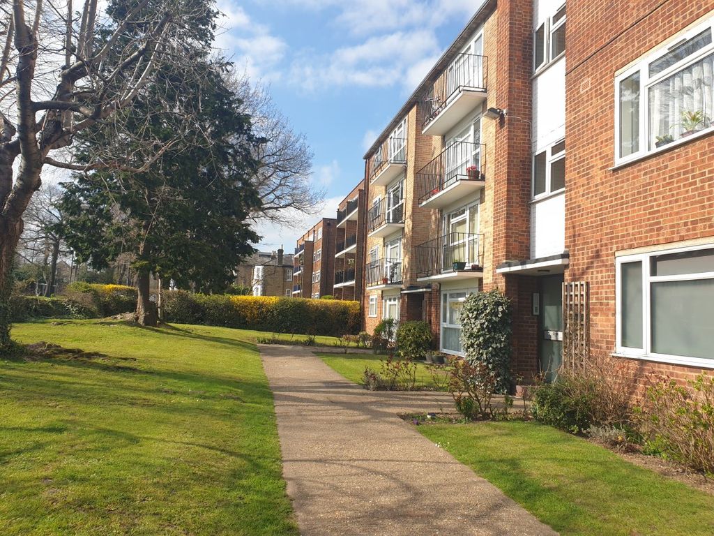 Property photo 2 of 11