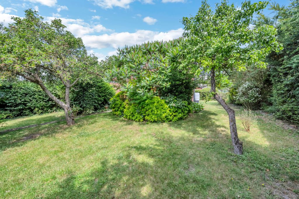 Property photo 3 of 14