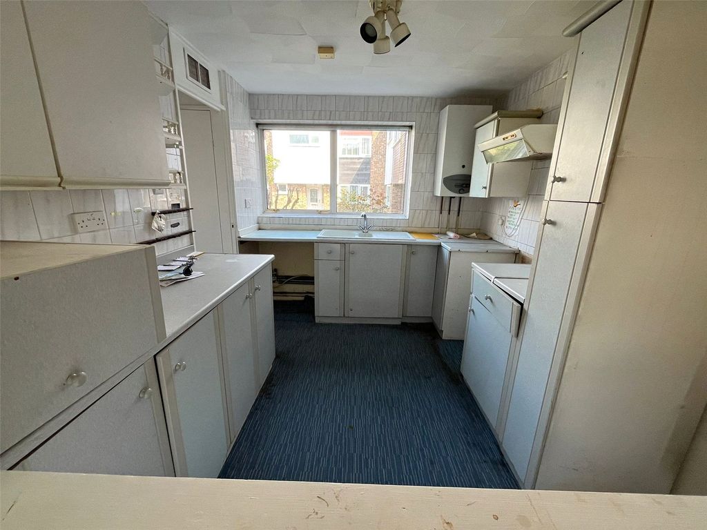 Property photo 3 of 16 Picture No. 09