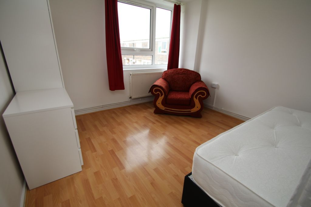 Property photo 1 of 6 Photo 2