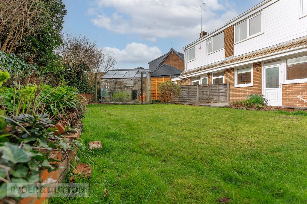 Property photo 3 of 21 Rear Garden