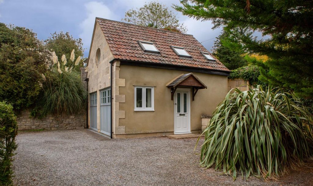 Property photo 1 of 22 Bluebell Cottage Swainswick Bath Ba1 8Bj-4.Jpg