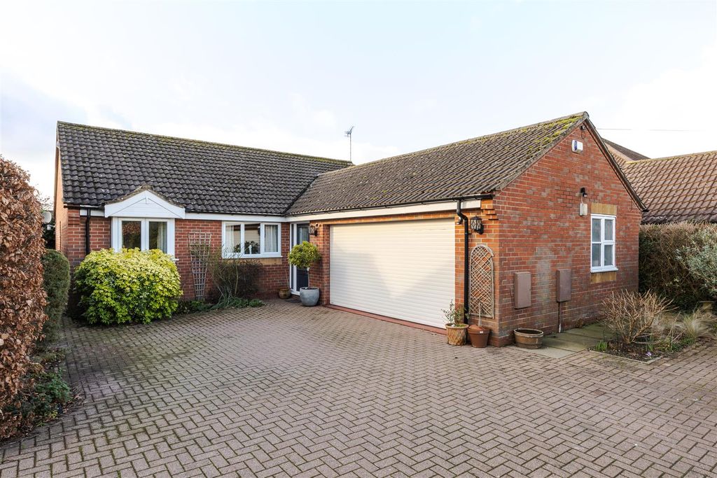 Property photo 1 of 21 Main