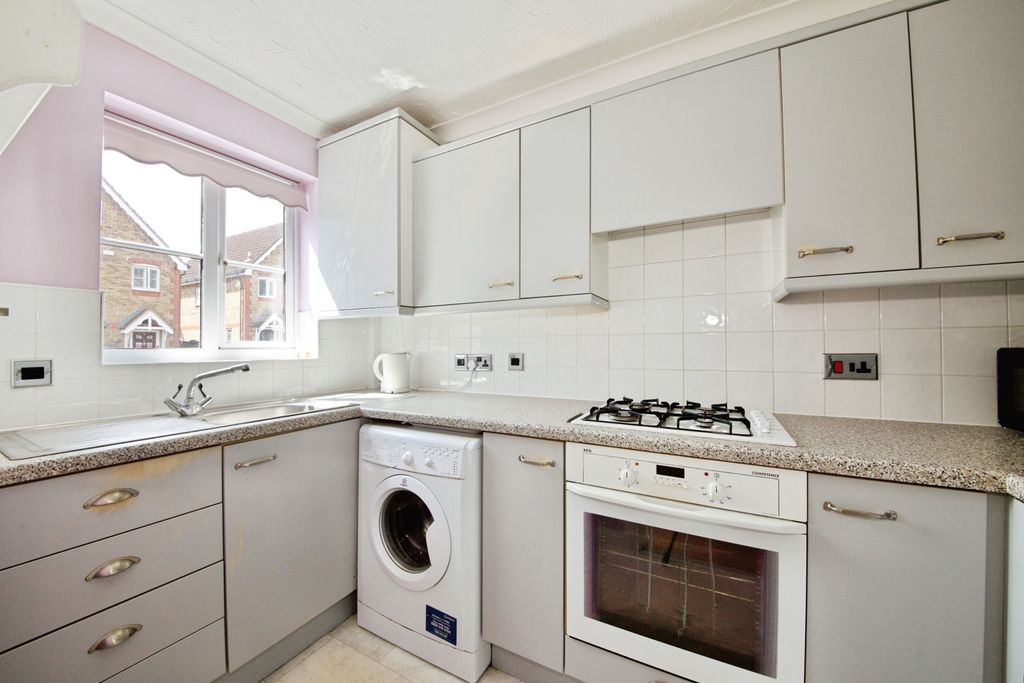 Property photo 2 of 15 Pbox-Img.Jpg