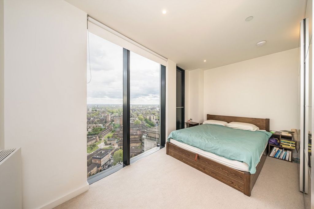 Property photo 3 of 6