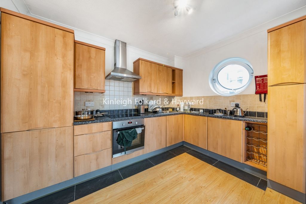 Property photo 3 of 7 7F16Ae20-266A-49A6-B