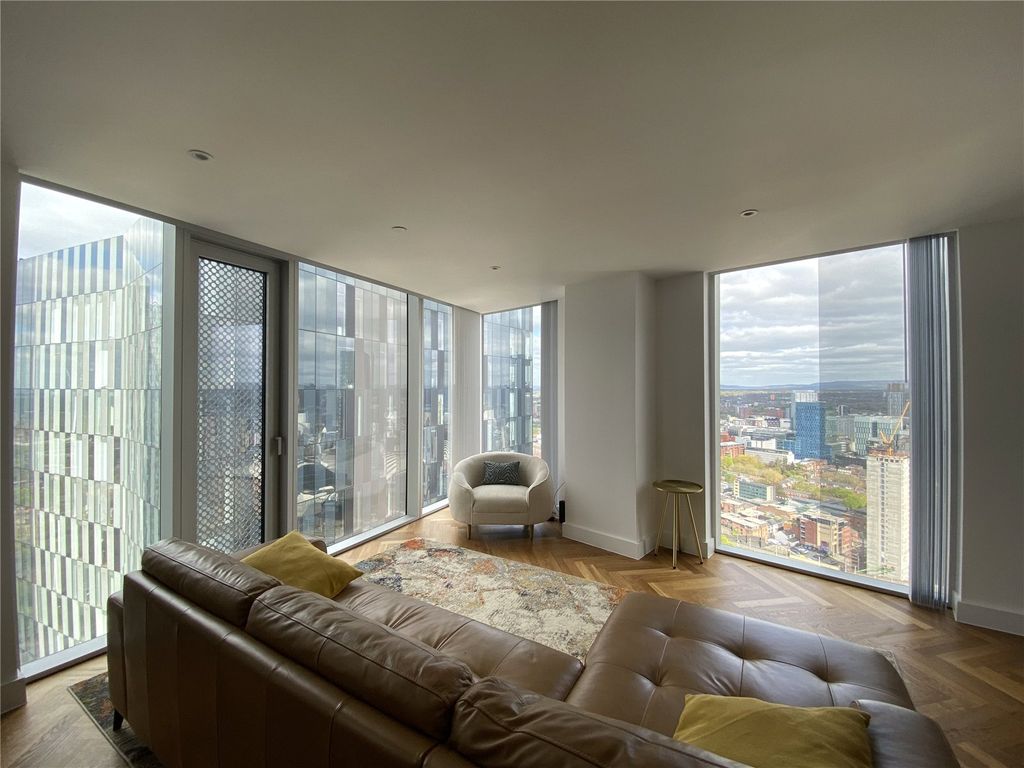 Property photo 3 of 15 Picture 3