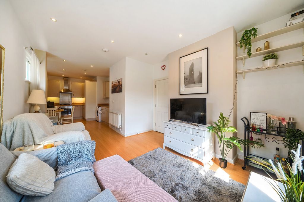 Property photo 2 of 15 2