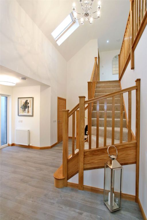 Property photo 3 of 44 Picture No. 28