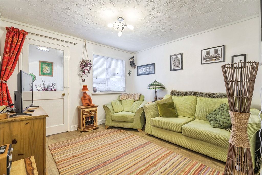 Property photo 2 of 17 Picture No. 09