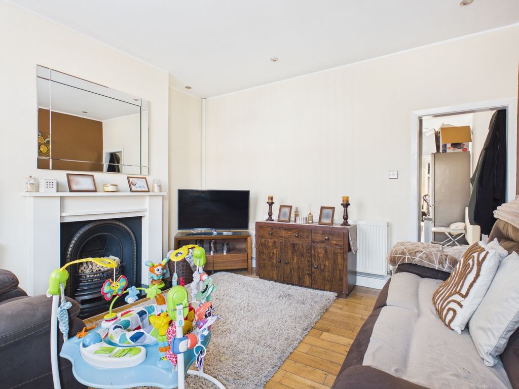 Property photo 2 of 17 Fef0307E743A41c9Bce27E24A0A6F189_100_Cam03729G0-Pr