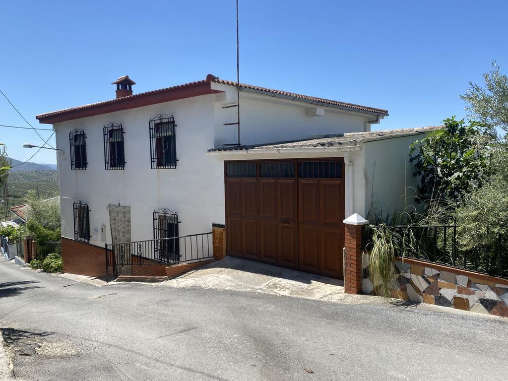 Property photo 1 of 37