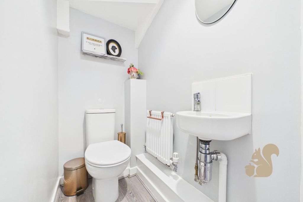 Property photo 2 of 18 Cam01659G0-Pr0662-Still001.Jpg